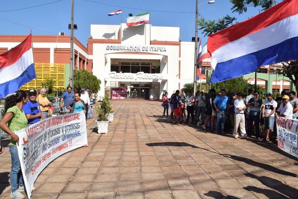 Oleros de Itapúa se manifiestan y piden “emergencia departamental” - Nacionales - ABC Color