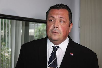 Abogado de Cartes critica 'injerencia' de Brasil en justicia paraguaya