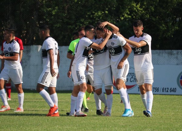 Olimpia, dueño hasta del clásico de Reserva