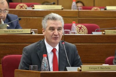 Bacchetta: “Hay que tener un poco de calma cuando se tratan temas delicados"