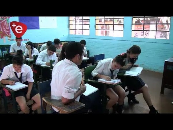 SANCIONARÁN A COLEGIOS QUE NO DEJEN RENDIR A MOROSOS