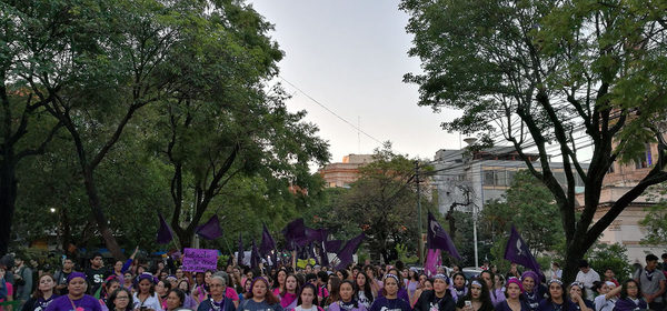 25N: Marchan contra toda forma de violencia hacia la mujer » Ñanduti