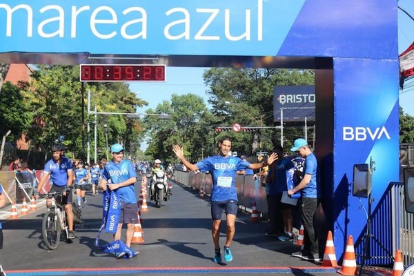 Gómez y Amarilla celebran como los mejores de la Marea Azul