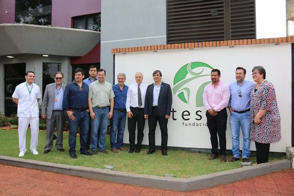 Tesãi recibió a titular y a consejeros del IPS