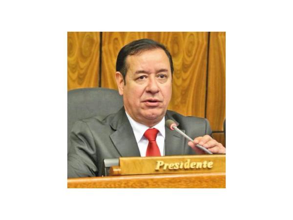 Diputado Cuevas es citado por juez para imponerle medidas