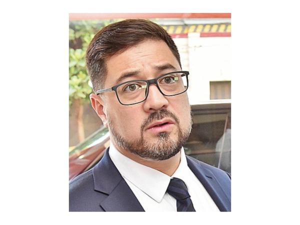 “No hay una sola prueba que amerite prisión de Cartes”