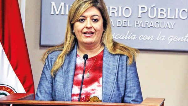 Oposición con postura firme contra Quiñónez