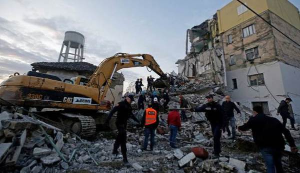 Un sismo de magnitud 6,4 deja varios muertos y centenares de heridos en Albania | .::Agencia IP::.