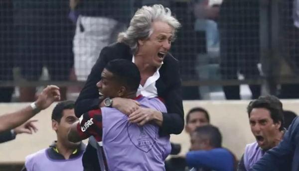 HOY / El DT de Flamengo recibe el título de Ciudadano Honorario de Río