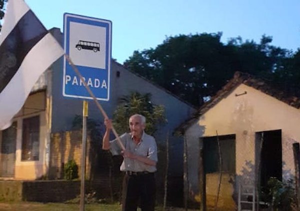Hincha 'Decano' sueña conocer a Roque Santa Cruz