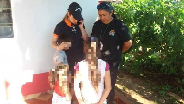 Transexual habría abusado de 3 menores en CDE