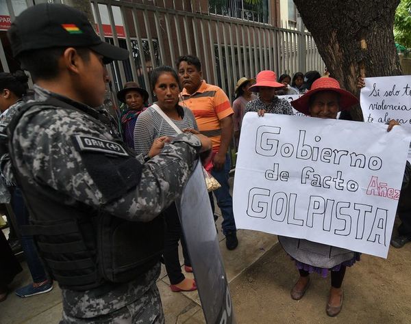 ¿Por qué los militares abandonaron a Evo Morales?  - Mundo - ABC Color
