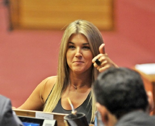 Tarragó contrata a estudio jurídico de Miami para su defensa