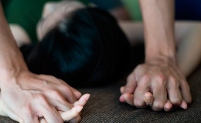 Mujer quedó dormida en un bus y un hombre intentó aprovecharse