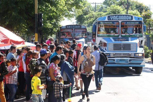 Caacupé: menores a partir de 4 años deben abonar pasaje