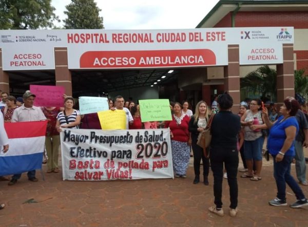 Ciudadanos piden mayor presupuesto para salud en Alto Paraná