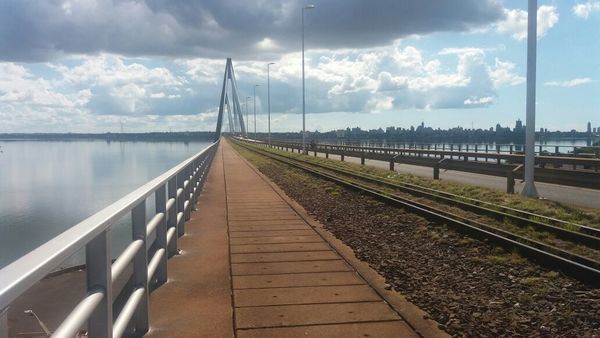 Miércoles cálido y con lluvias, anuncia Meteorología