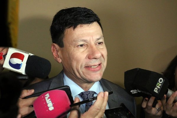 “Hay que exigir respeto a la soberanía paraguaya”, según Walter Harms - ADN Paraguayo