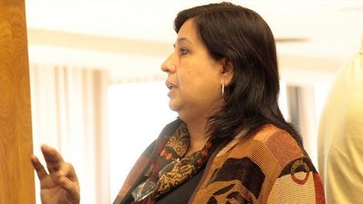 “Una rosca mafiosa defiende a los grandes intereses”