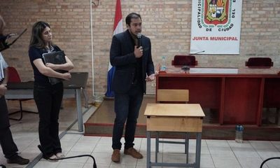 Intendente pide no más surtidores, y concejales rechazan el monopolio