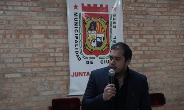Zacariistas huyen como ratas para no escuchar explicaciones de Prieto