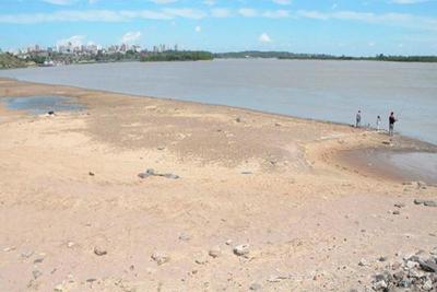 Yacyretá registrará menor potencia anual debido a bajante del Río Paraná