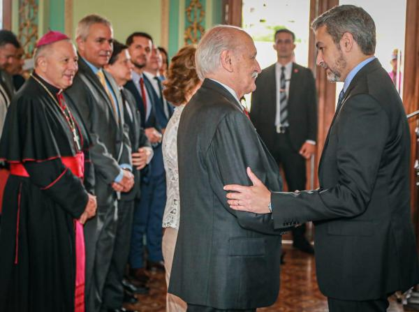 Alfredo Ratti juró como nuevo embajador paraguayo ante la Santa Sede