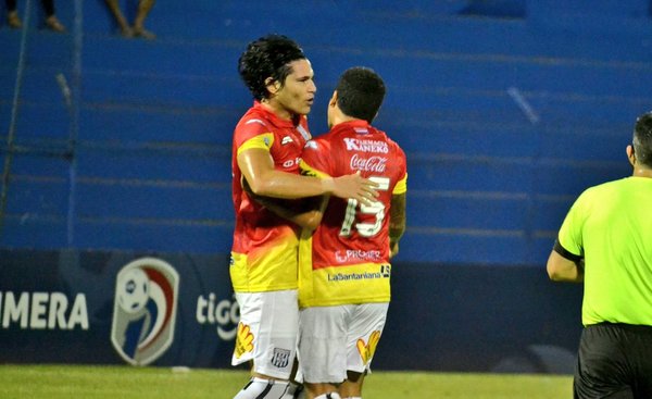 'Un club de Primera no puede manejarse de esta manera', afirma jugador de Santaní