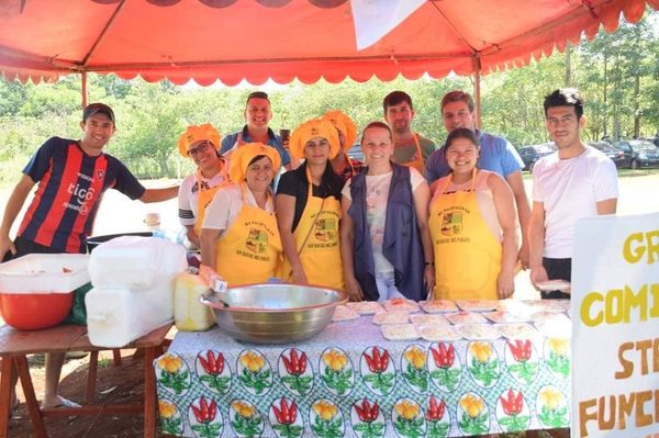 EXITOSA COMILONA A FAVOR DE LA USF DE SAN RAFAEL DEL PNÁ