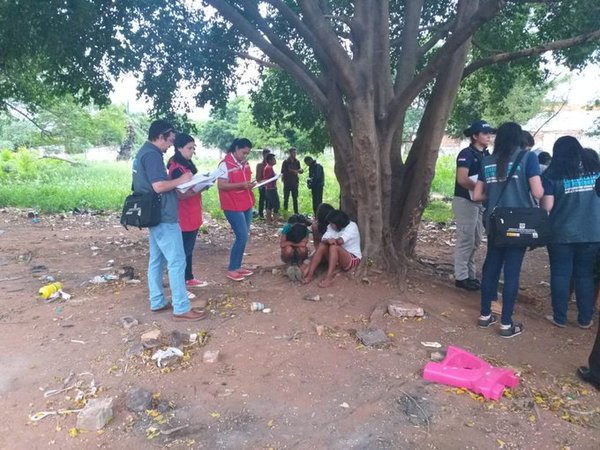 Unos 30 niños y niñas indígenas fueron rescatados de la zona de la terminal | .::Agencia IP::.