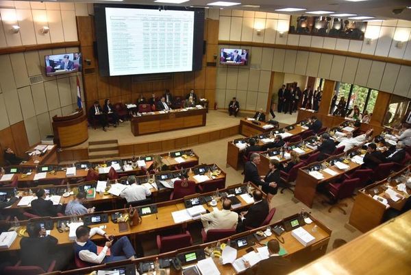 Senado retrasa el aumento salarial a los maestros - Nacionales - ABC Color