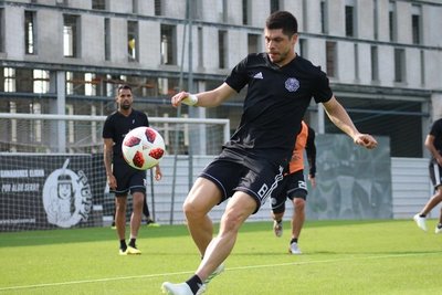 Rodrigo Rojas no estará ante Deportivo Capiatá