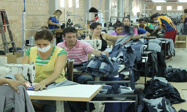 Alto Paraná: analizan futuro regional de industria confeccionista