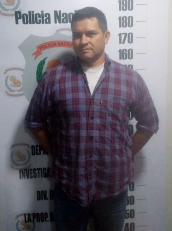 Policía detiene a presunto estafador - Nacionales - ABC Color