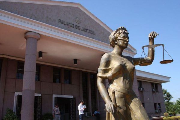Condenan a 13 años de cárcel para hombre que atentó contra su pareja