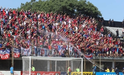 HOY / Pide suspensión a toda la hinchada de Cerro Porteño