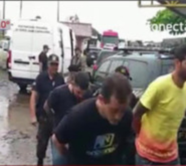 Expulsan del país a soldados del PCC - Paraguay.com