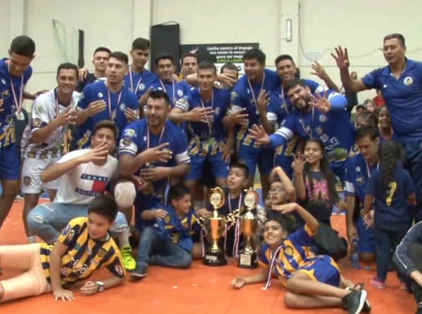 Luque campeón del Clausura de Vóley