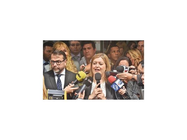 Quiñónez se llamó a silencio en medio de eventual juicio