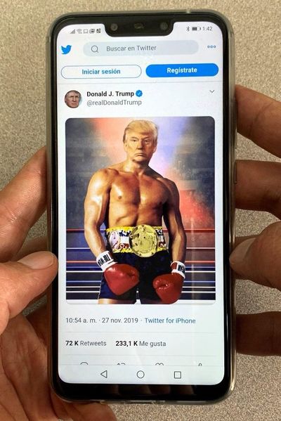 Trump tuitea una parodia sobre su “torso magnífico” - Internacionales - ABC Color