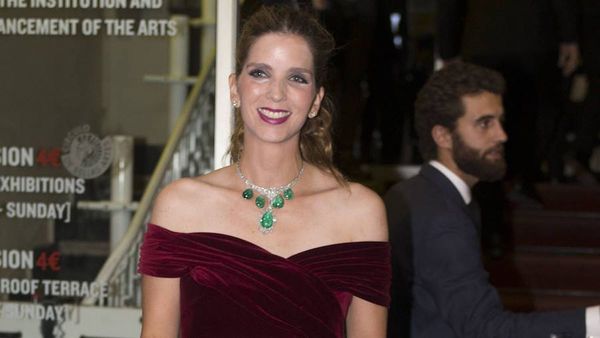 Familia de Franco vende joyas por casi US$ 150.000