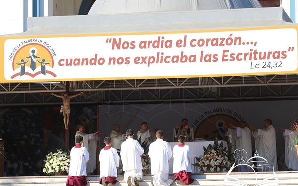 Piden cuidar la naturaleza en primer día de novena a Caacupé