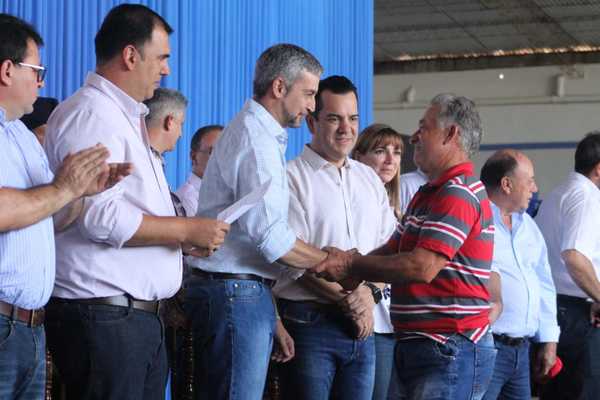 Presidente anuncia construcción de nuevo hospital y más infraestructura vial para Caazapá | .::Agencia IP::.