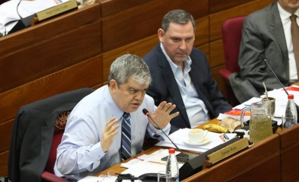 HOY / Enrique Riera: “Hasta aquí   llegó la  paciencia de la   Cámara de Senadores”