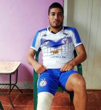Dirigentes no asisten a futbolista lesionado, según denuncia | Radio Regional 660 AM
