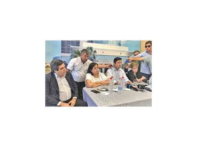 La oposición afirma que se violó  la Constitución Nacional