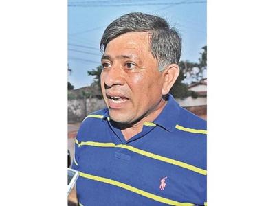 Tras presión, Gómez se presenta ante la Junta