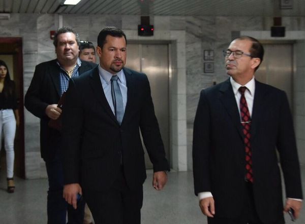 Quintana fue a Palacio y espera decisión que podría regresarlo a la cárcel - Nacionales - ABC Color
