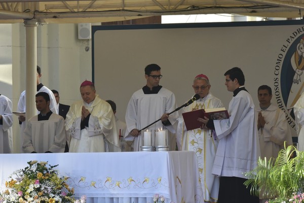 Iglesia aboga por una sociedad más justa, menos violenta y corrupta | .::Agencia IP::.