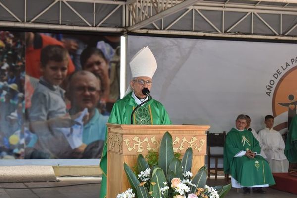 Obispo emérito pide luchar contra la corrupción y violencia - Nacionales - ABC Color